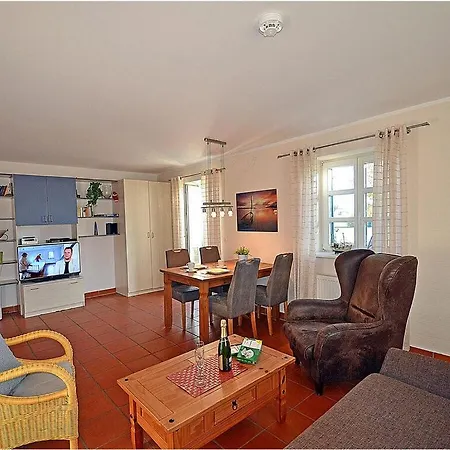 Prázdninový dům Ron Comfortable Holiday Dranske